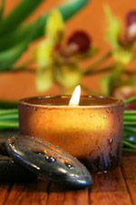Illustration Massage assis : bouteille d'huile essentielle
