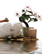 Illustration Massage assis : bouteille d'huile essentielle